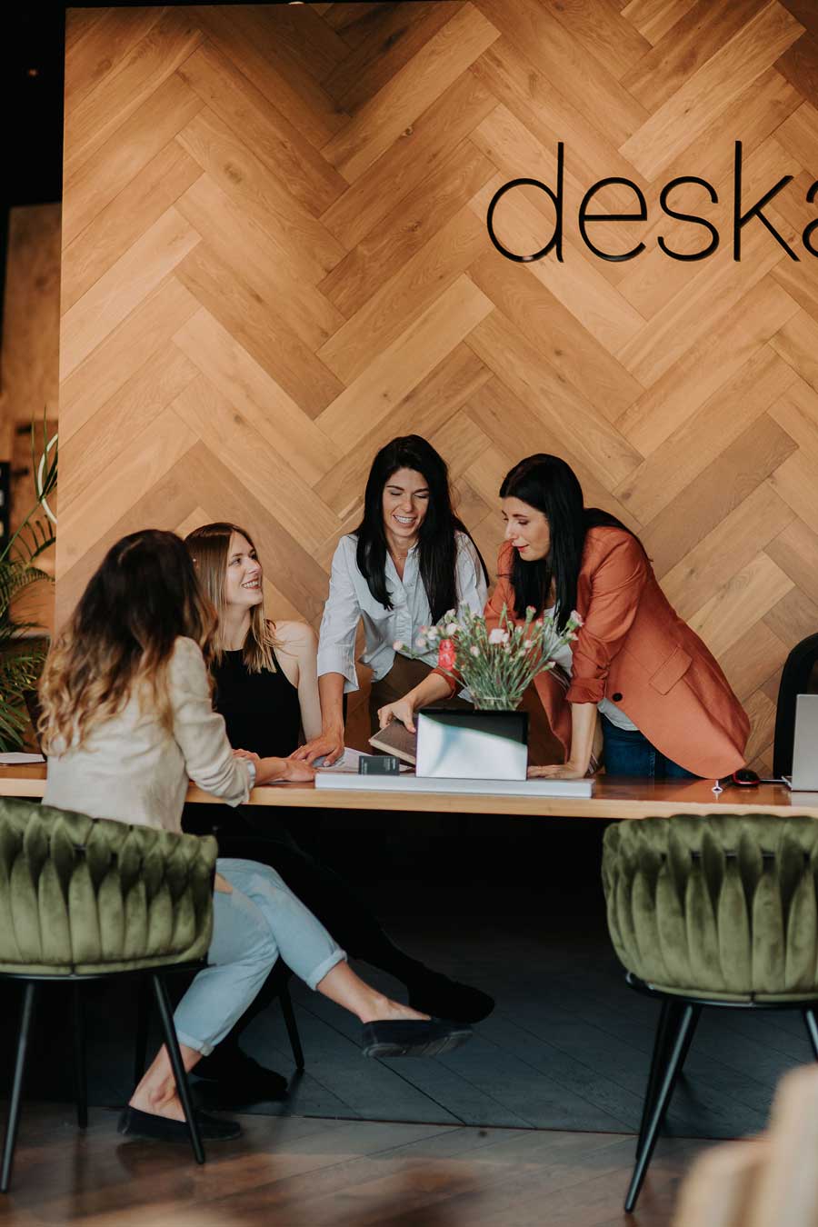 deskadesign.pl Showroom Gdynia